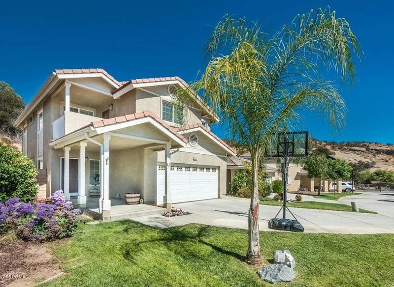 2296 Beavertail, Simi Valley, CA 93063