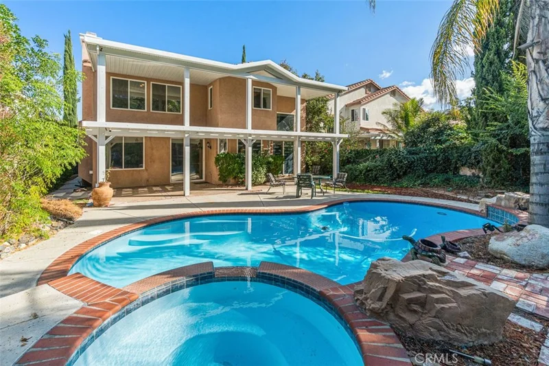 42 Villa Valtelena, Lake Elsinore, CA 92532