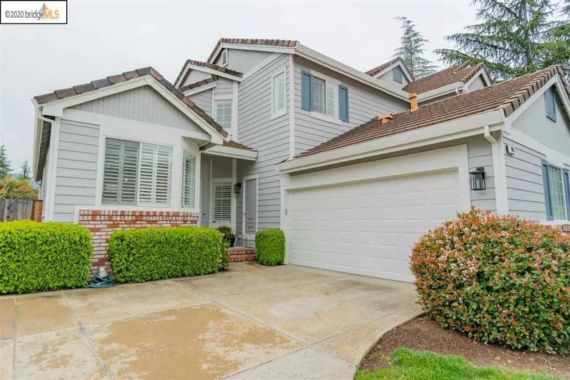 905 Arrowhead Ter, Clayton, CA 94517