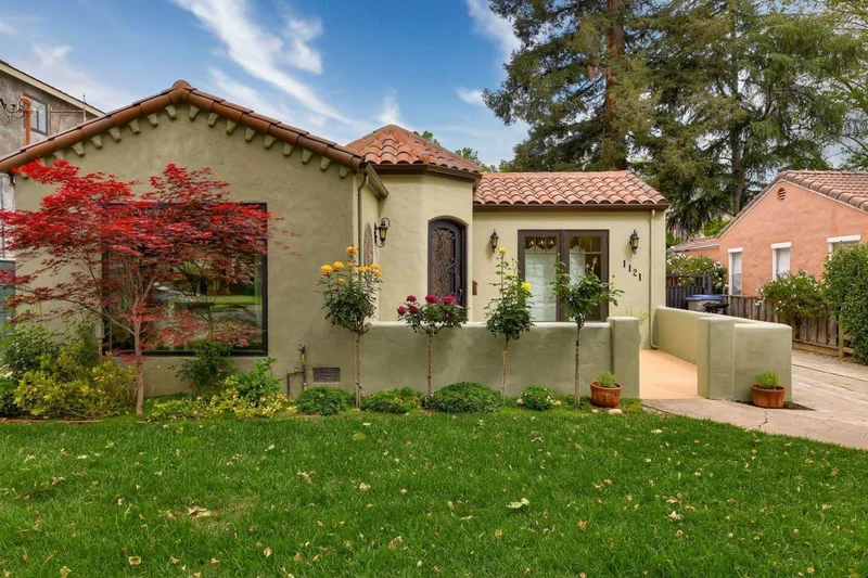 1121 Laurie, San Jose, CA 95125