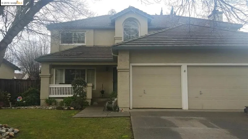 787 Crescent Dr, Brentwood, CA 94513