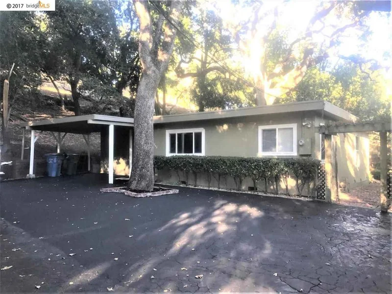 793 Moraga Rd, Lafayette, CA 94549