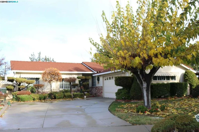 900 Hawthorne Ave, Antioch, CA 94509