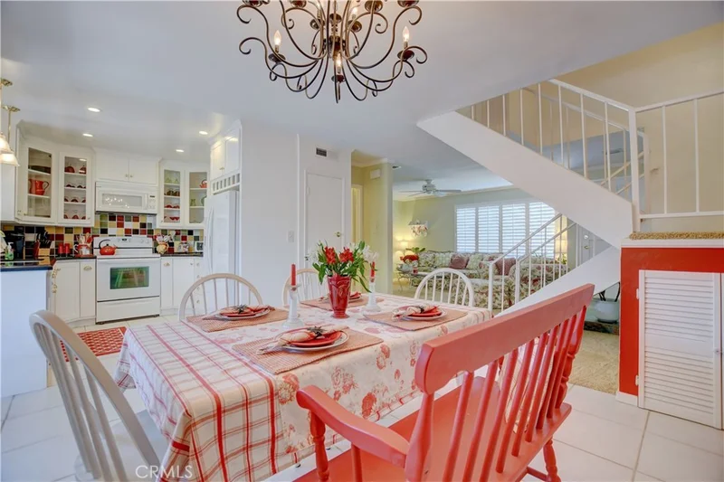 5081 Stratford, La Palma, CA 90623
