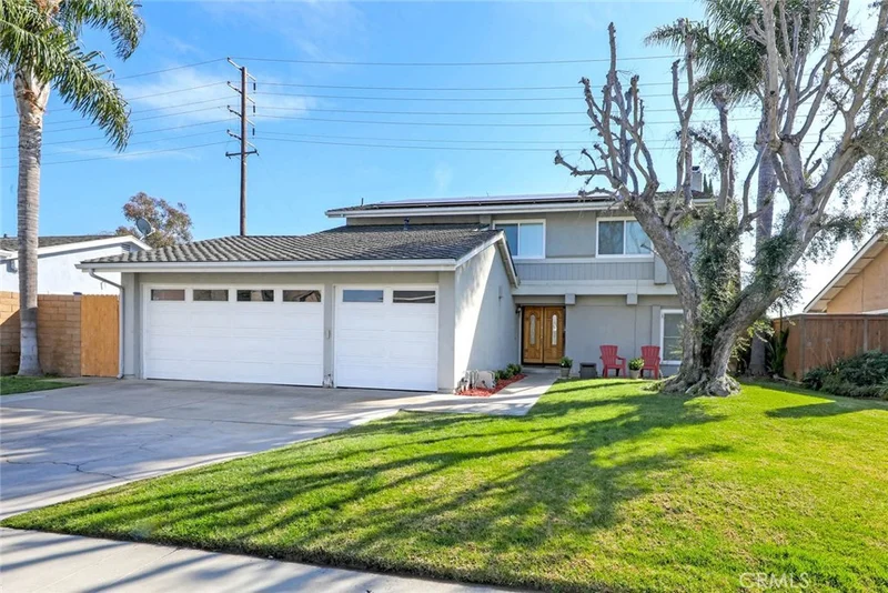 8602 Lowmead, Huntington Beach, CA 92646