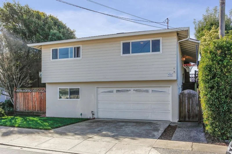 908 Bancroft, Half Moon Bay, CA 94019