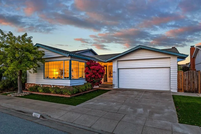 1021 Hatteras, Foster City, CA 94404