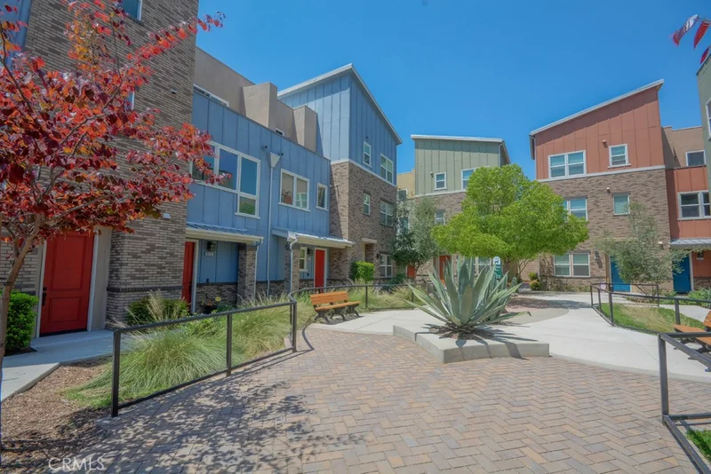 8831 Ash #D, Montclair, CA 91763