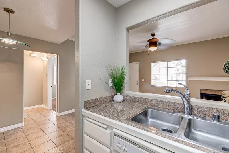 1 Gaviota #129, Rancho Santa Margarita, CA 92688