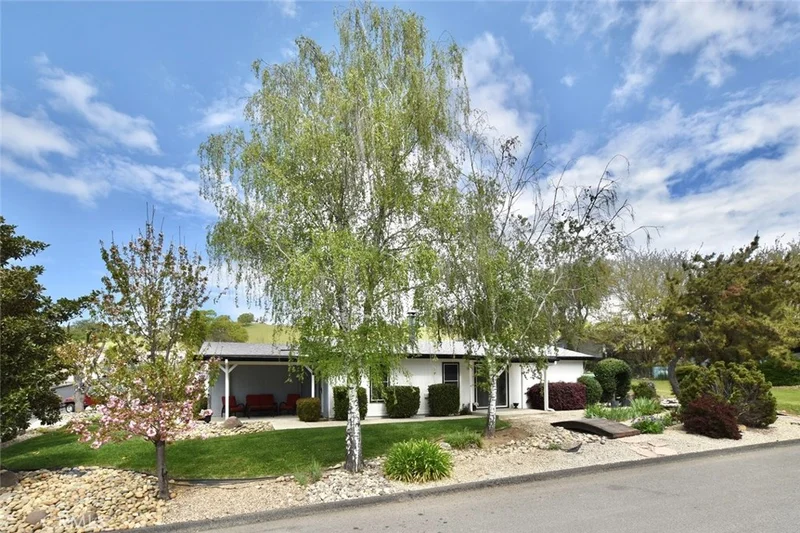 4182 Quarterhorse, Paso Robles, CA 93446