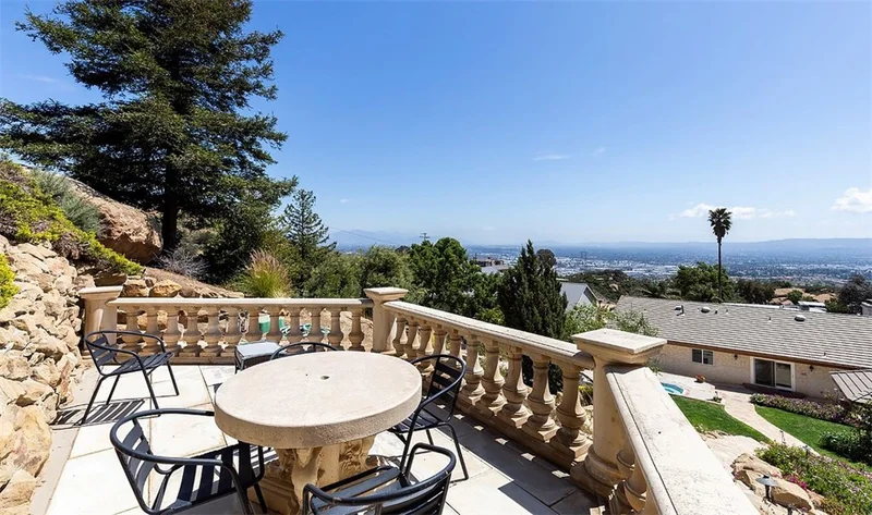 7869 Mesa, Simi Valley, CA 93063