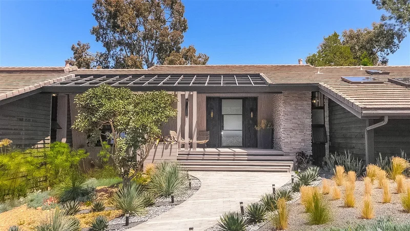 4532 Vista De La Patria, Del Mar, CA 92014