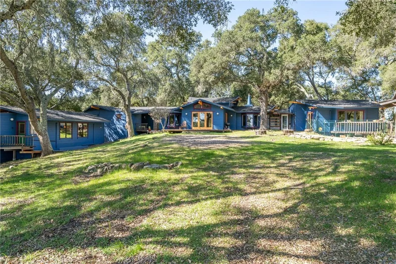 7777 San Gregorio, Atascadero, CA 93422