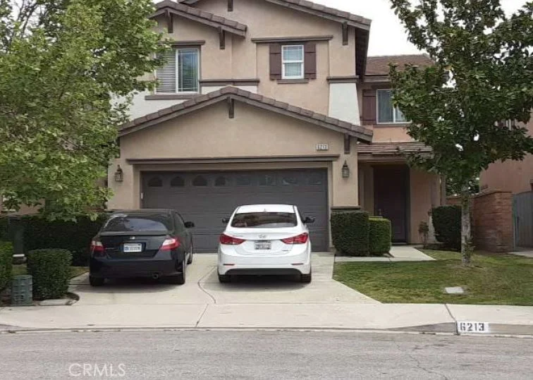 6213 Long Cove, Fontana, CA 92336