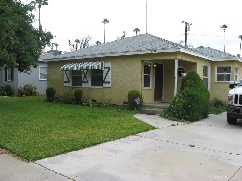 8617 Newport, Fontana, CA 92335