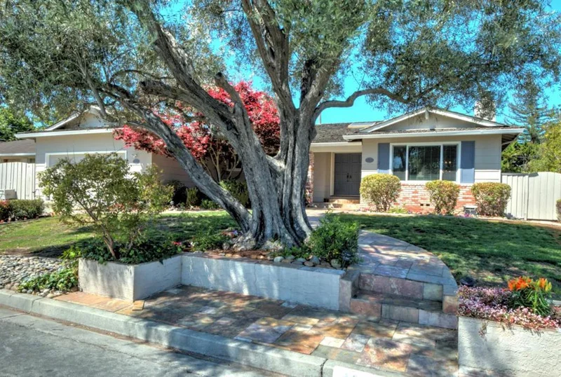 18981 Palo Oaks, Saratoga, CA 95070