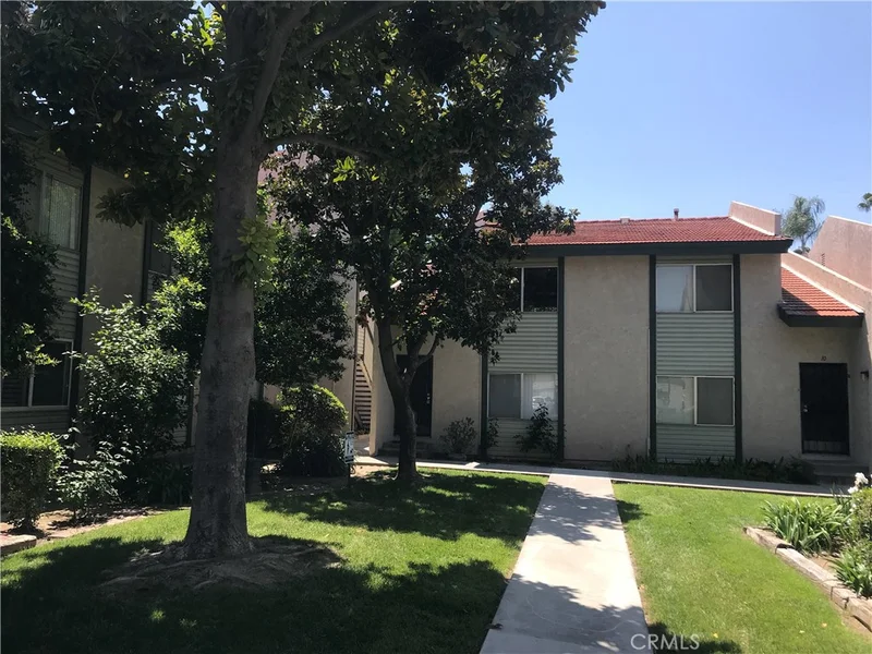 2255 Cahuilla #9, Colton, CA 92324
