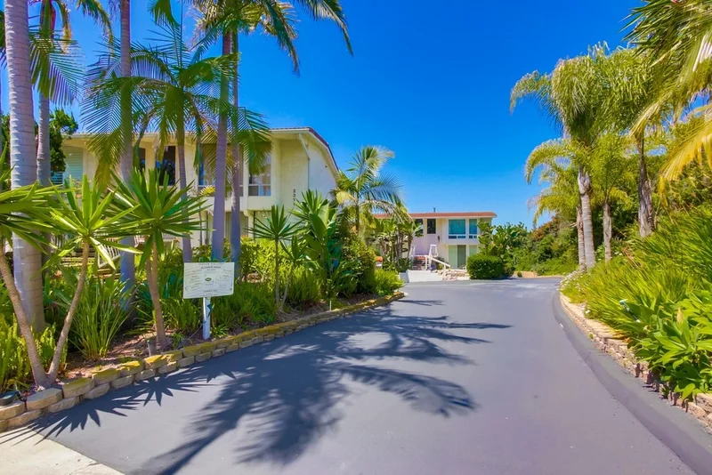 2311 Caringa Way #44, Carlsbad, CA 92009