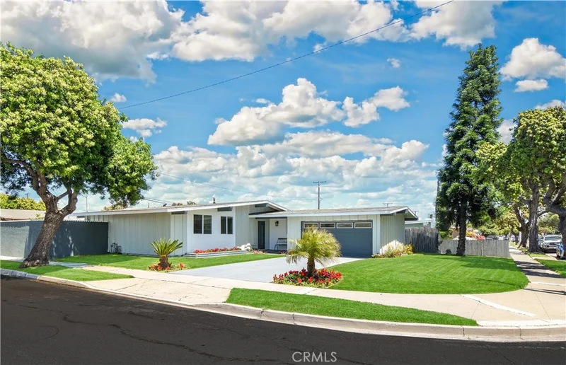 2711 181st, Torrance, CA 90504
