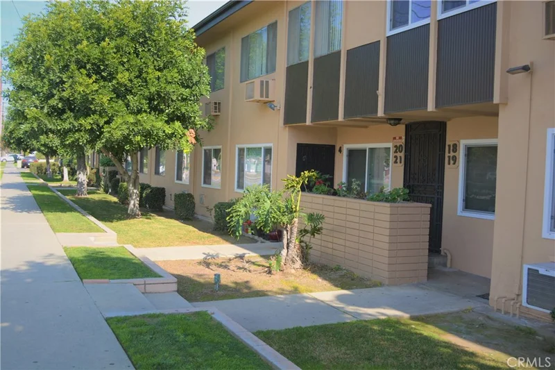 3000 Vineland #21, Baldwin Park, CA 91706