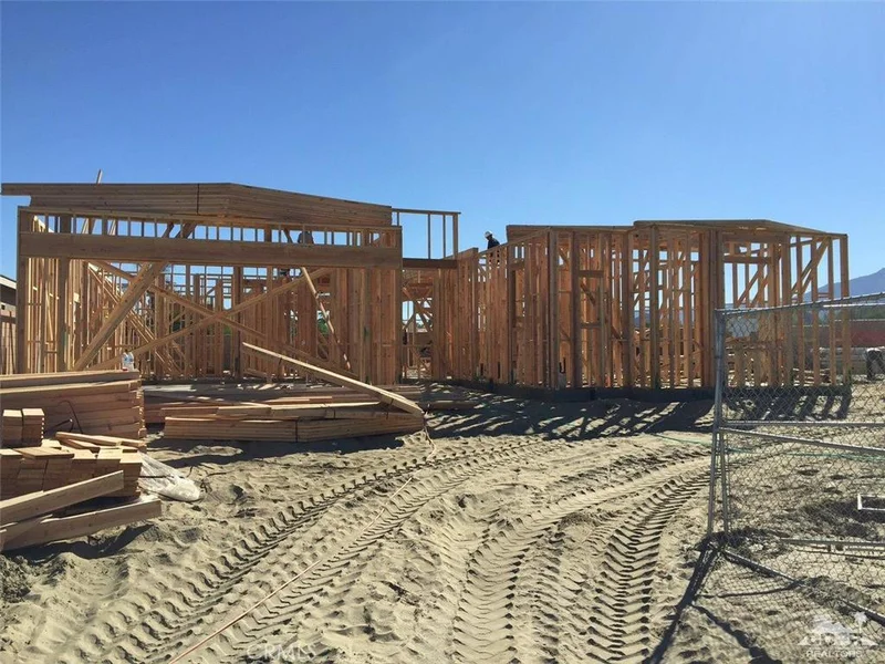 43 Croisette #9, La Quinta, CA 92253