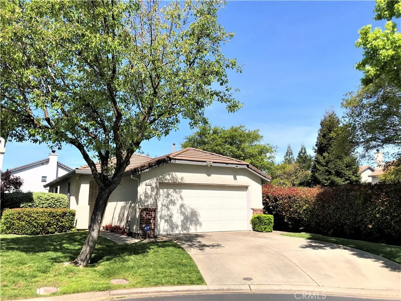 8740 Weeping Birch, Elk Grove, CA 95758