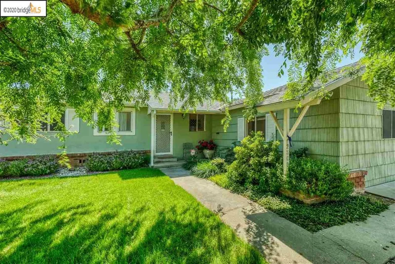 2309 Moraine Cir, Rancho Cordova, CA 95670