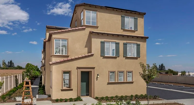 2267 Strawberry, Upland, CA 91786