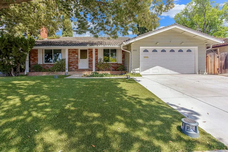 2273 Pyle, Santa Clara, CA 95051