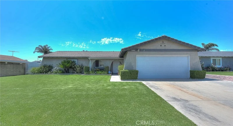 11846 Snyder, Chino, CA 91710