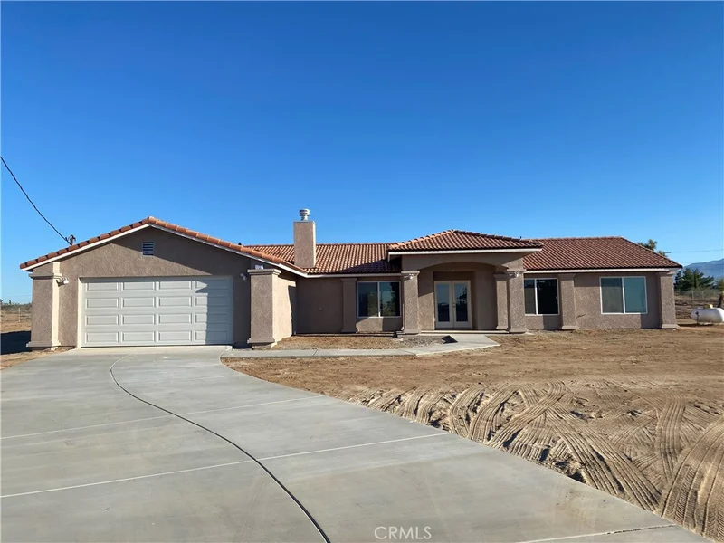 7737 7th, Phelan, CA 92371