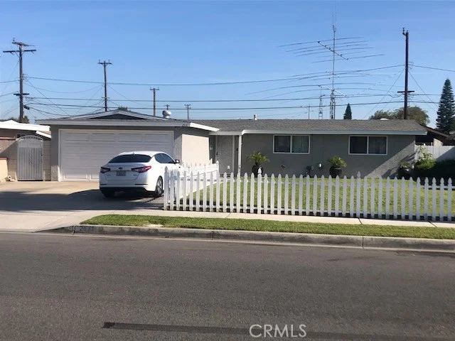 2531 Houston, Anaheim, CA 92801