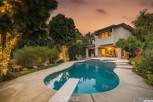 2740 Frances, La Crescenta, CA 91214