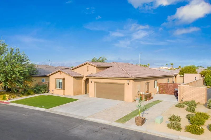 42201 Everest, Indio, CA 92203