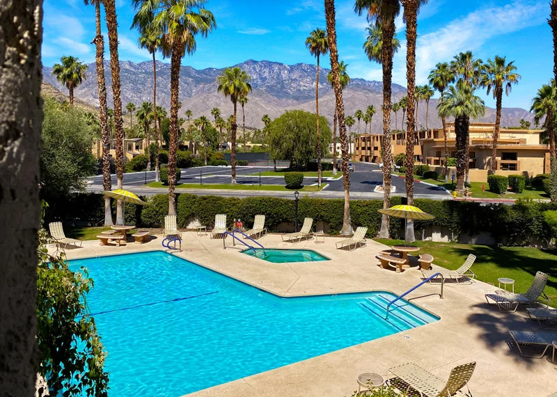 2700 Golf Club #97, Palm Springs, CA 92264
