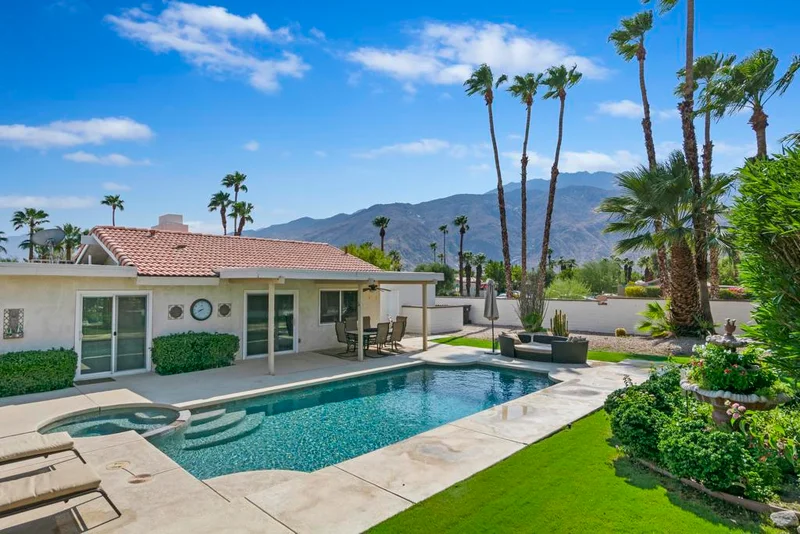 1020 Louise, Palm Springs, CA 92262