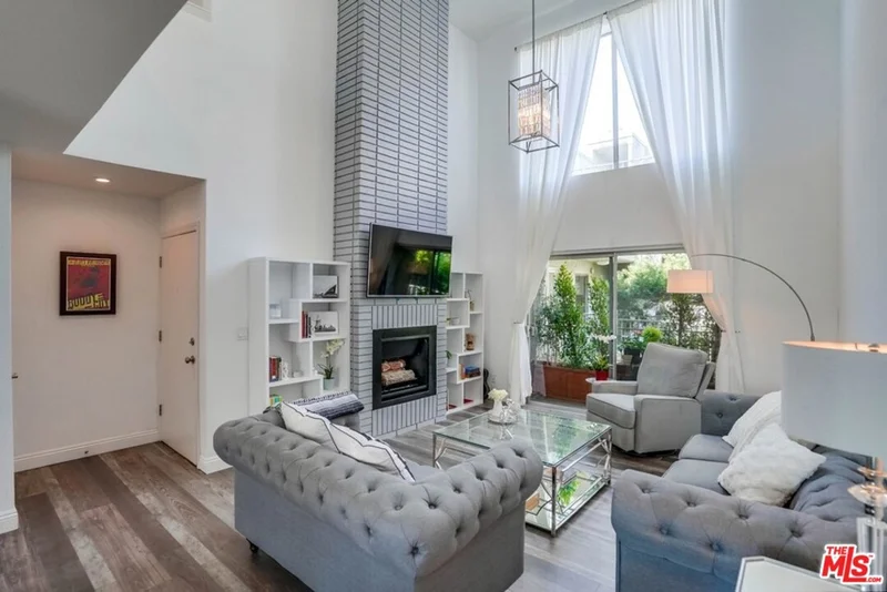 4311 Colfax #224, Studio City, CA 91604