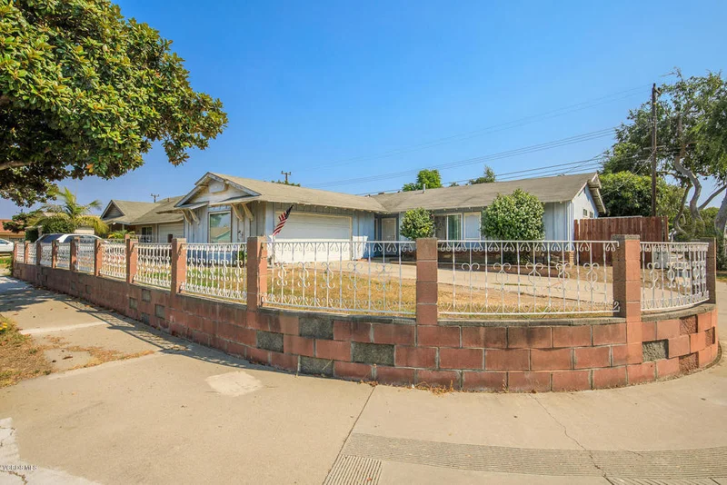1130 Camellia, Oxnard, CA 93036
