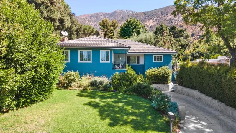 1003 Alta Pine, Altadena, CA 91001