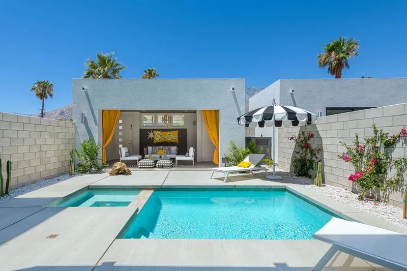 2707 Majestic, Palm Springs, CA 92262