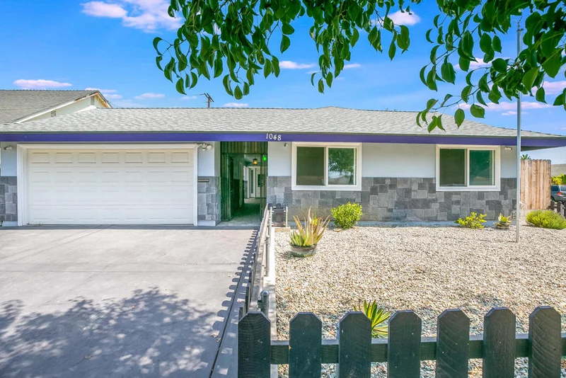 1048 Concord, Ventura, CA 93004