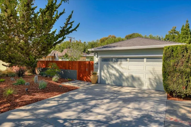 1035 Mc Kinley, Sunnyvale, CA 94086