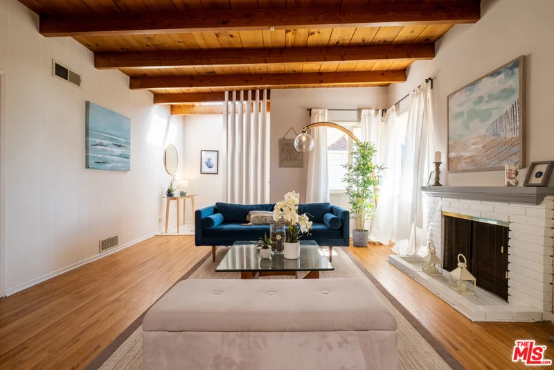 562 Mount Holyoke, Pacific Palisades, CA 90272