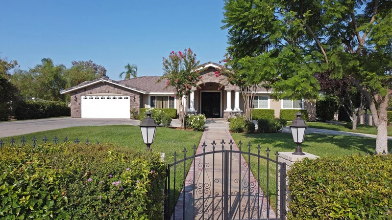 27345 Tierra Verde, Hemet, CA 92544