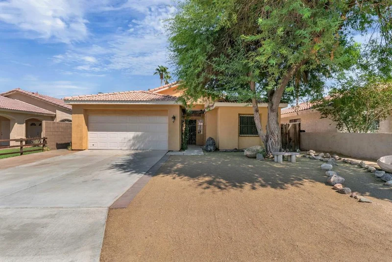 51710 Avenida Ramirez, La Quinta, CA 92253