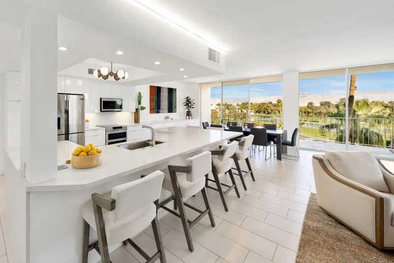 899 Island #602, Rancho Mirage, CA 92270