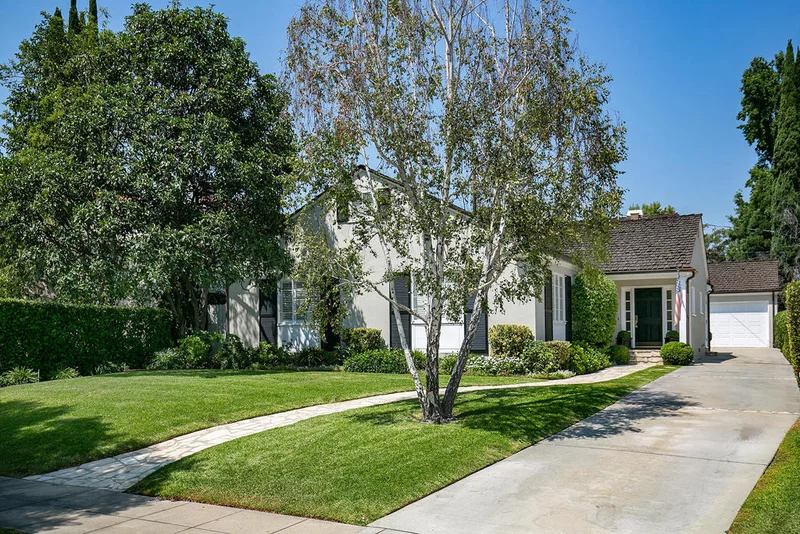 2735 Doresta, San Marino, CA 91108