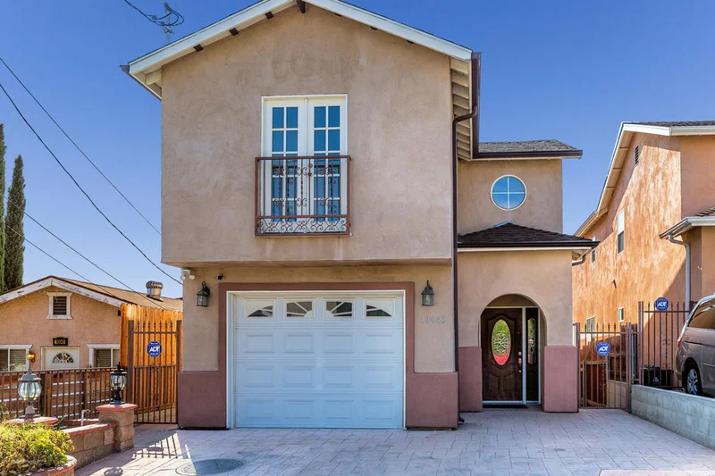 10043 Marcus, Tujunga, CA 91042