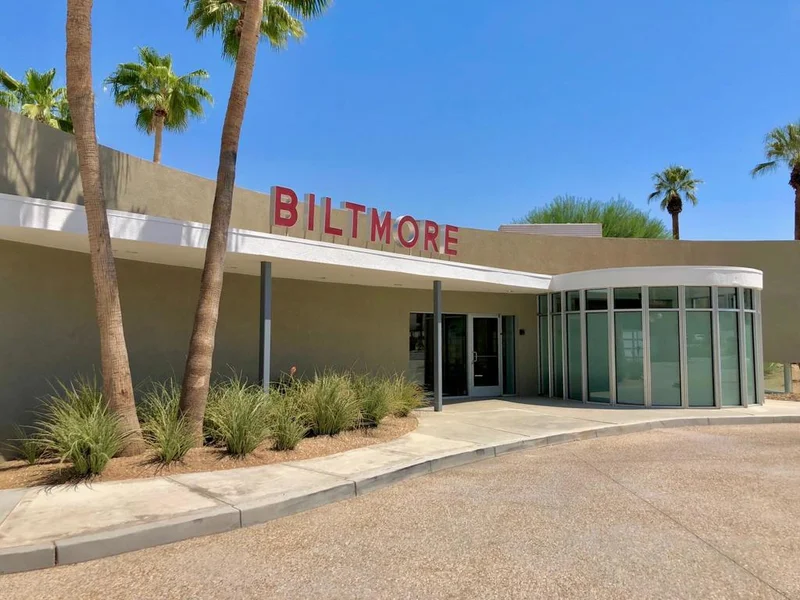 1028 Palm Canyon #101, Palm Springs, CA 92264