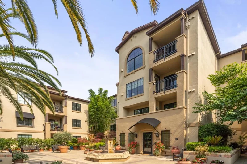 633 Elm #117, San Carlos, CA 94070